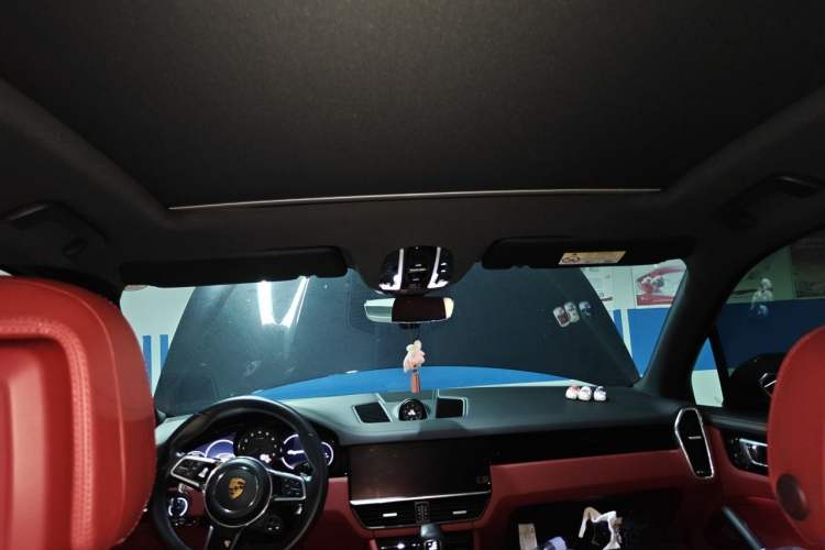 Used Porsche Cayenne E-Hybrid 2021 Cayenne E-Hybrid 2.0T Headliner
