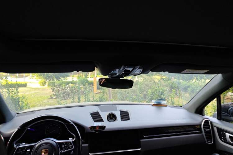 Used Porsche Cayenne E-Hybrid 2021 Cayenne E-Hybrid 2.0T Headliner