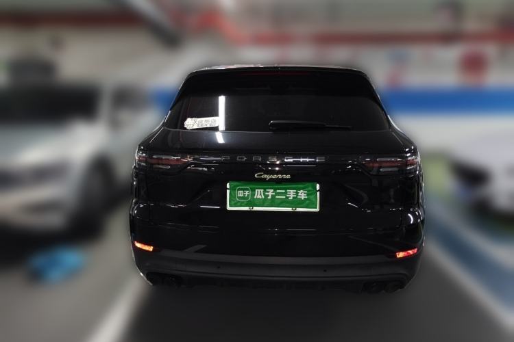 Used Porsche Cayenne E-Hybrid 2021 Cayenne E-Hybrid 2.0T Rear