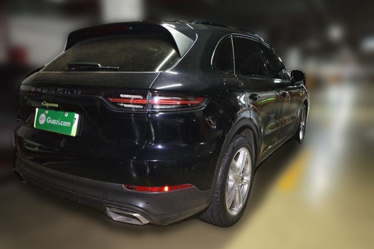 Used Porsche Cayenne E-Hybrid 2021 Cayenne E-Hybrid 2.0T Rear Right 45 Deg