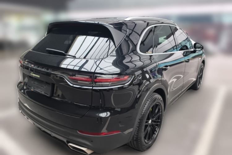 Used Porsche Cayenne E-Hybrid 2021 Cayenne E-Hybrid 2.0T Rear Right 45 Deg