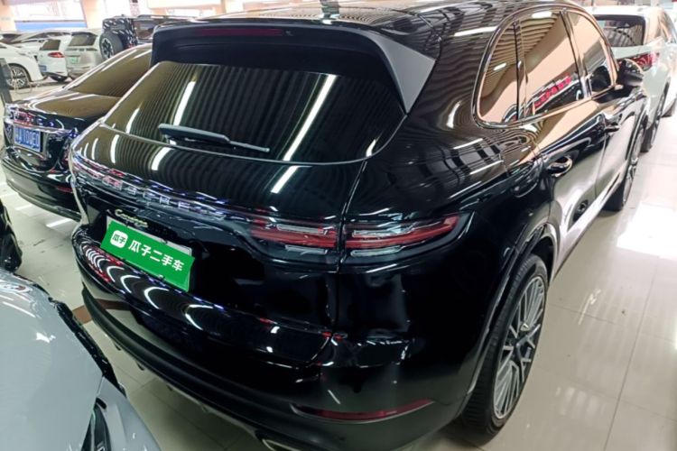 Used Porsche Cayenne E-Hybrid 2021 Cayenne E-Hybrid 2.0T Rear Right 45 Deg
