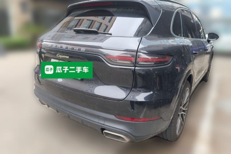 Used Porsche Cayenne E-Hybrid 2021 Cayenne E-Hybrid 2.0T Rear Right 45 Deg