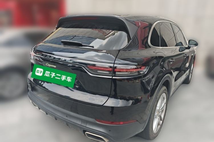 Used Porsche Cayenne E-Hybrid 2021 Cayenne E-Hybrid 2.0T Rear Right 45 Deg