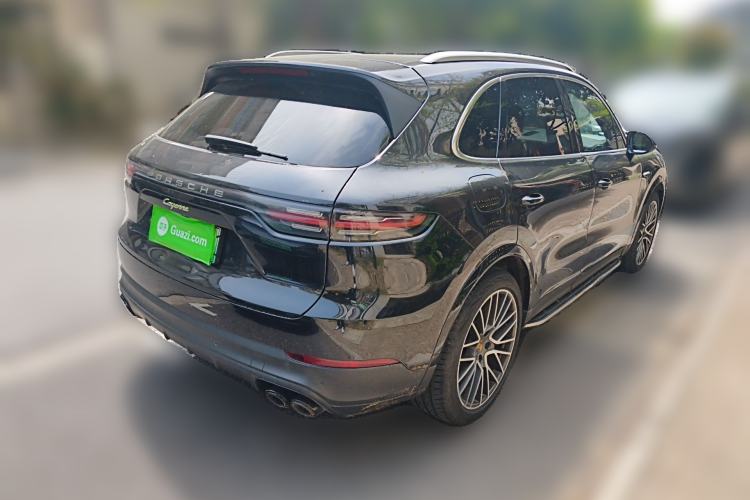 Used Porsche Cayenne E-Hybrid 2021 Cayenne E-Hybrid 2.0T Rear Right 45 Deg