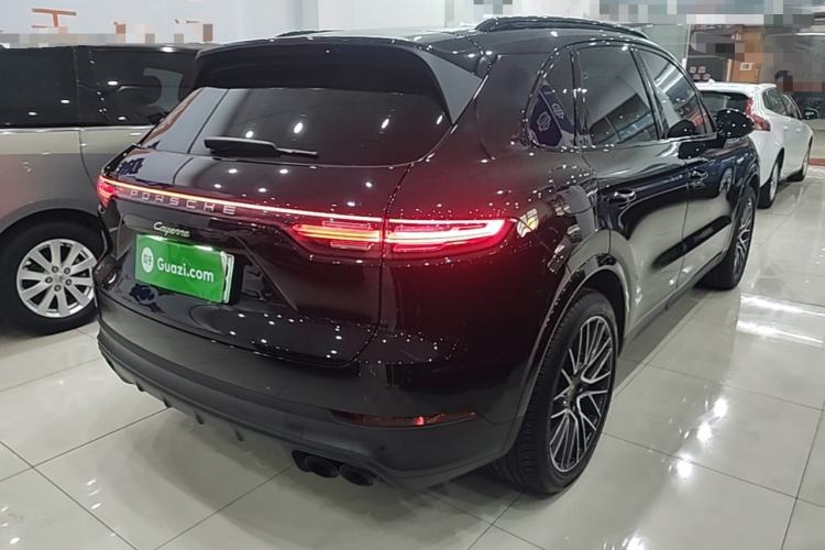Used Porsche Cayenne E-Hybrid 2021 Cayenne E-Hybrid 2.0T Rear Right 45 Deg