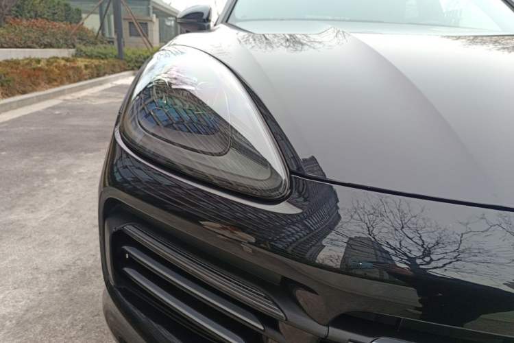 Used Porsche Cayenne E-Hybrid 2021 Cayenne E-Hybrid 2.0T Right Front Headlight