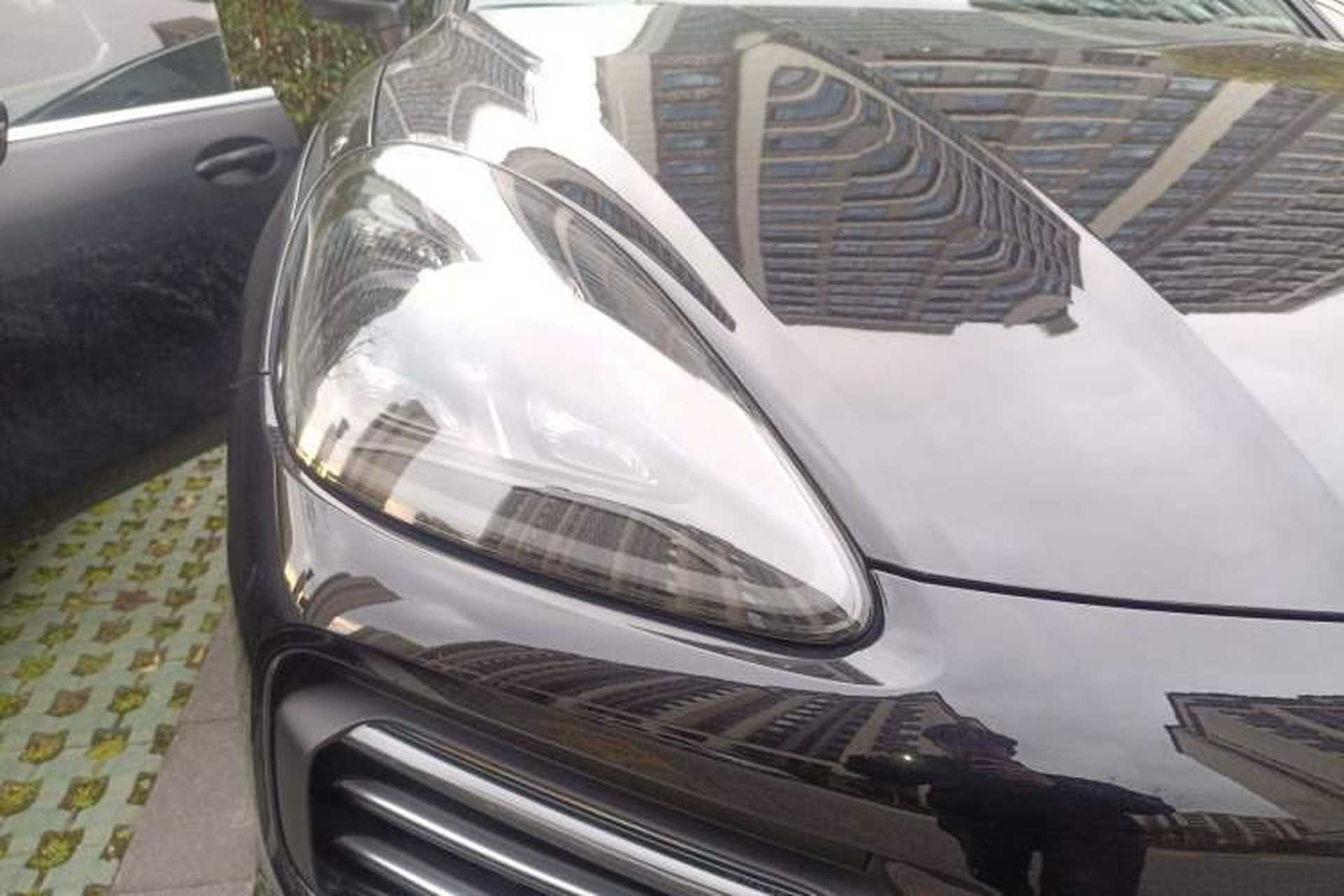 Used Porsche Cayenne E-Hybrid 2021 Cayenne E-Hybrid 2.0T Right Front Headlight