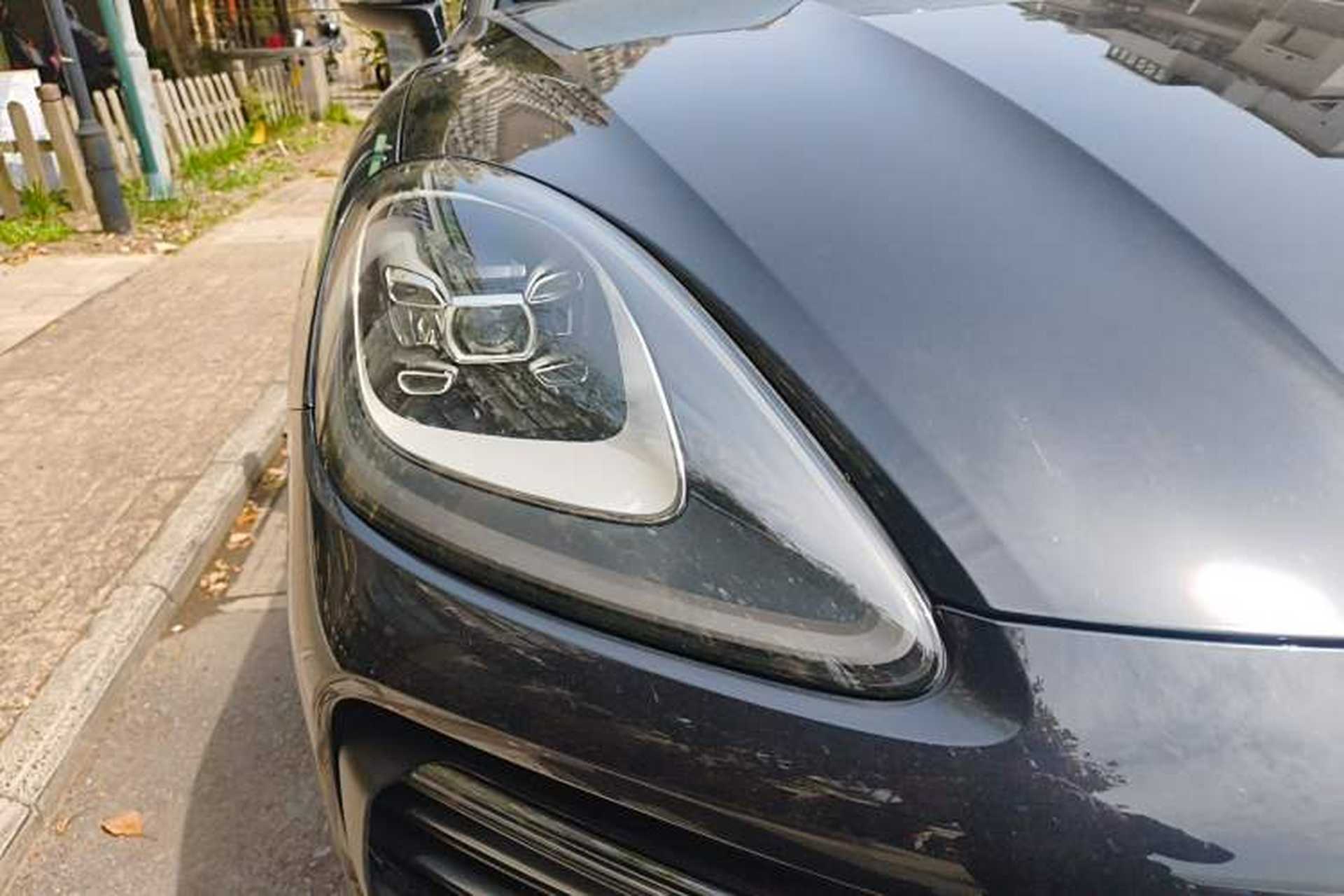 Used Porsche Cayenne E-Hybrid 2021 Cayenne E-Hybrid 2.0T Right Front Headlight