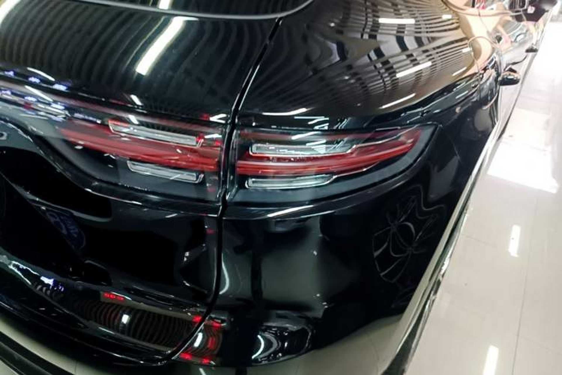 Used Porsche Cayenne E-Hybrid 2021 Cayenne E-Hybrid 2.0T Right Rear Taillight