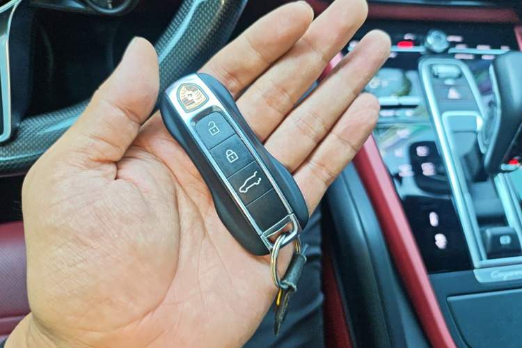 Used Porsche Cayenne E-Hybrid 2021 Cayenne E-Hybrid Coupé 2.0T Vehicle Key