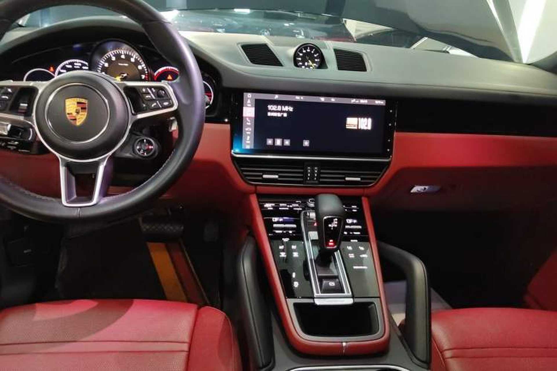 Used Porsche Cayenne E-Hybrid 2021 Cayenne E-Hybrid 2.0T Audio And AC Panel