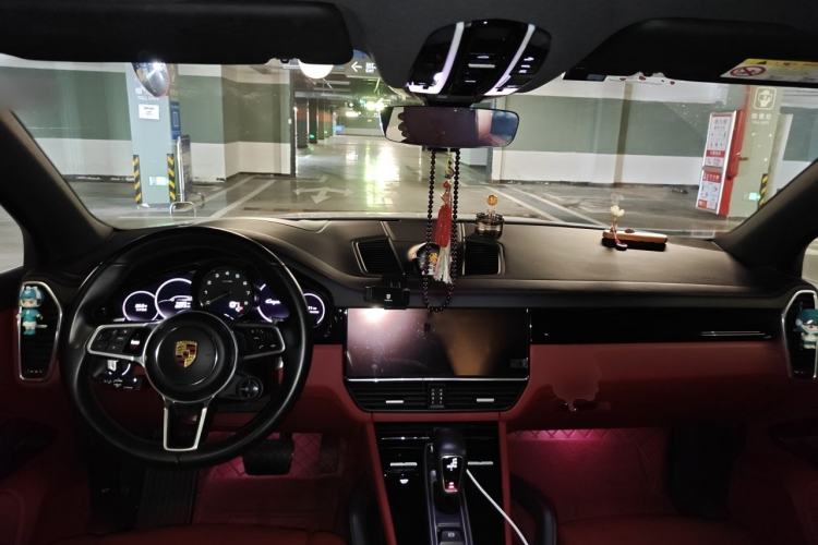 Used Porsche Cayenne E-Hybrid 2021 Cayenne E-Hybrid 2.0T Center Console
