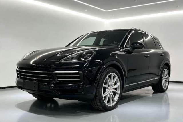 Porsche Cayenne E-Hybrid 2021 Cayenne E-Hybrid 2.0T с пробегом