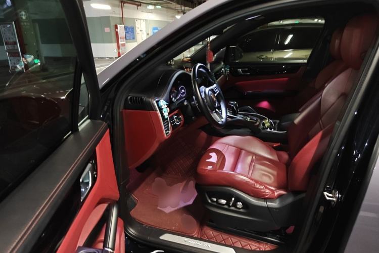 Used Porsche Cayenne E-Hybrid 2021 Cayenne E-Hybrid 2.0T Driver Seat