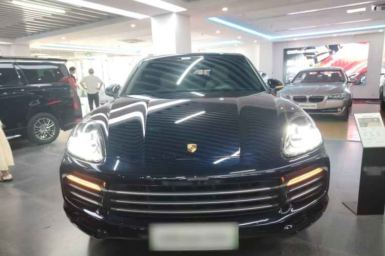 Used Porsche Cayenne E-Hybrid 2021 Cayenne E-Hybrid 2.0T Exterior 1