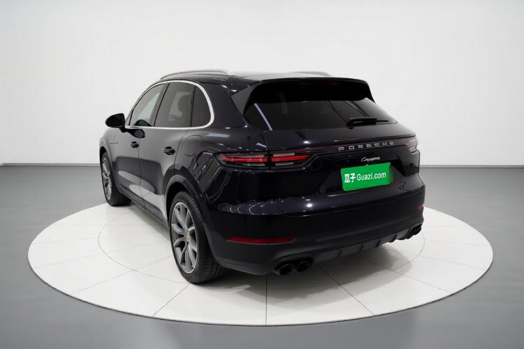 Used Porsche Cayenne E-Hybrid 2021 Cayenne E-Hybrid 2.0T Exterior 2