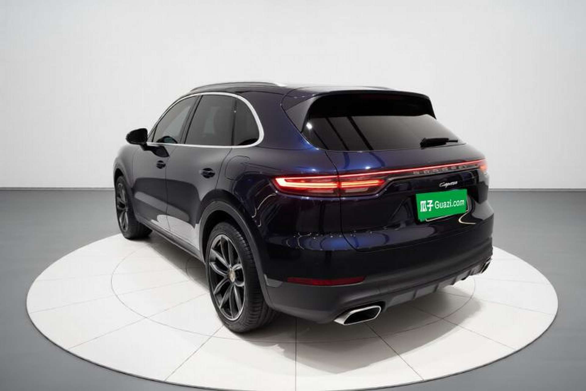 Used Porsche Cayenne E-Hybrid 2021 Cayenne E-Hybrid 2.0T Exterior 2