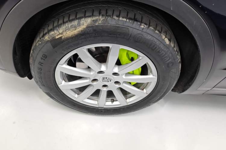Used Porsche Cayenne E-Hybrid 2021 Cayenne E-Hybrid 2.0T Exterior 4