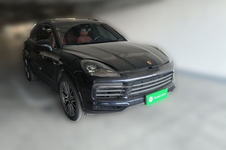 Used Porsche Cayenne E-Hybrid 2021 Cayenne E-Hybrid 2.0T Front Right 45 Deg