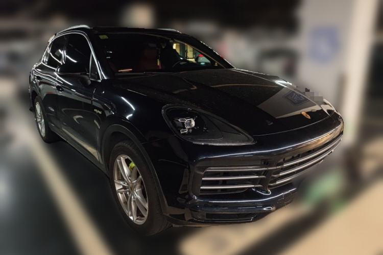 Used Porsche Cayenne E-Hybrid 2021 Cayenne E-Hybrid 2.0T Front Right 45 Deg