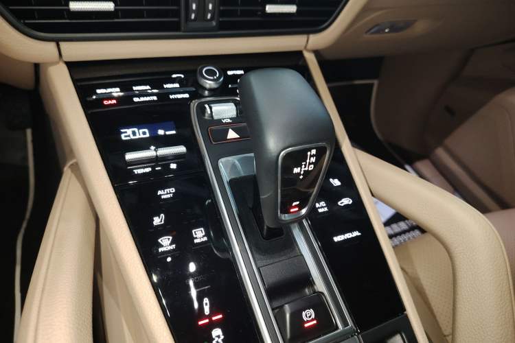 Used Porsche Cayenne E-Hybrid 2021 Cayenne E-Hybrid 2.0T Gear Lever