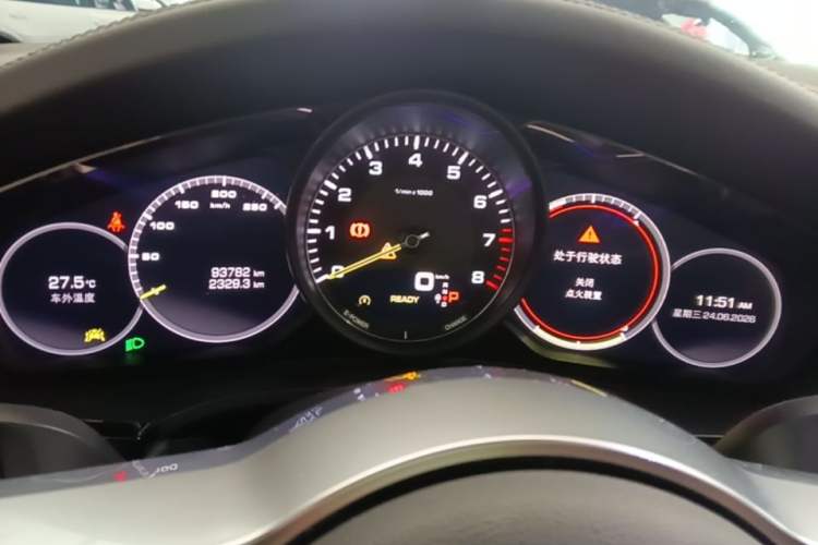 Used Porsche Cayenne E-Hybrid 2021 Cayenne E-Hybrid 2.0T Instrument Cluster