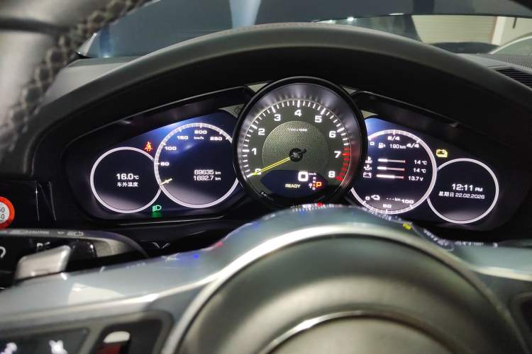 Used Porsche Cayenne E-Hybrid 2021 Cayenne E-Hybrid 2.0T Instrument Cluster