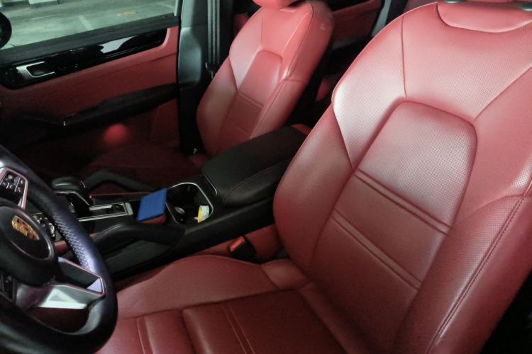Used Porsche Cayenne E-Hybrid 2021 Cayenne E-Hybrid 2.0T Left Front Seat
