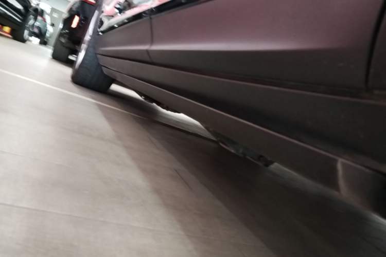 Used Porsche Cayenne E-Hybrid 2021 Cayenne E-Hybrid 2.0T Left Side Sill