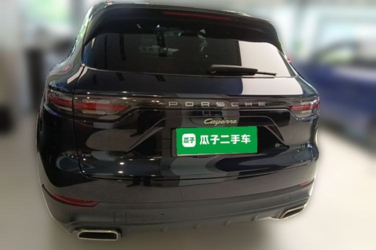 Used Porsche Cayenne E-Hybrid 2021 Cayenne E-Hybrid 2.0T Rear