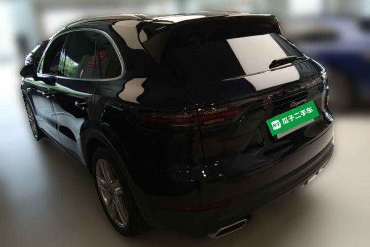 Used Porsche Cayenne E-Hybrid 2021 Cayenne E-Hybrid 2.0T Rear Left 45 Deg