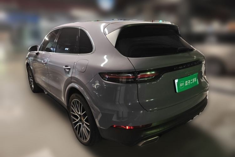 Used Porsche Cayenne E-Hybrid 2021 Cayenne E-Hybrid 2.0T Rear Left 45 Deg