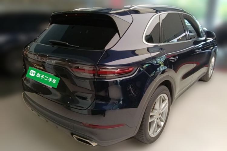 Used Porsche Cayenne E-Hybrid 2021 Cayenne E-Hybrid 2.0T Rear Right 45 Deg