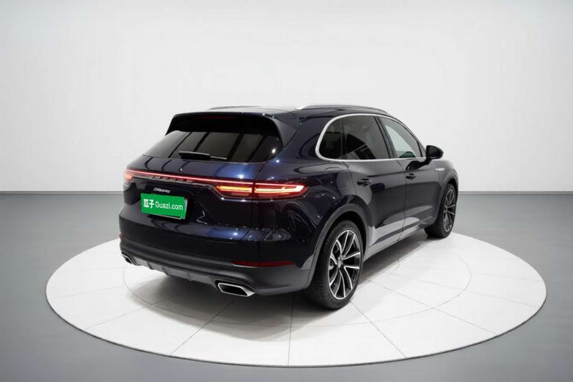 Used Porsche Cayenne E-Hybrid 2021 Cayenne E-Hybrid 2.0T Rear Right 45 Deg