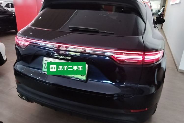 Used Porsche Cayenne E-Hybrid 2021 Cayenne E-Hybrid 2.0T Rear