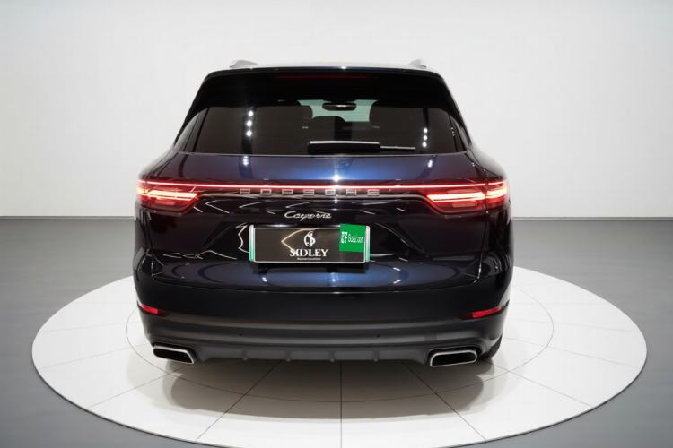 Used Porsche Cayenne E-Hybrid 2021 Cayenne E-Hybrid 2.0T Rear