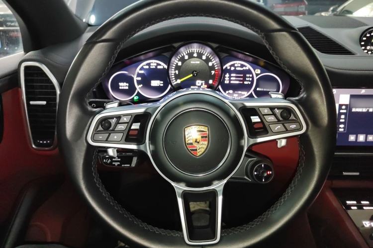 Used Porsche Cayenne E-Hybrid 2021 Cayenne E-Hybrid 2.0T Steering Wheel