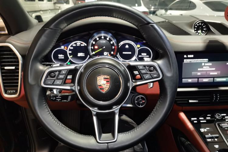 Used Porsche Cayenne E-Hybrid 2021 Cayenne E-Hybrid 2.0T Steering Wheel