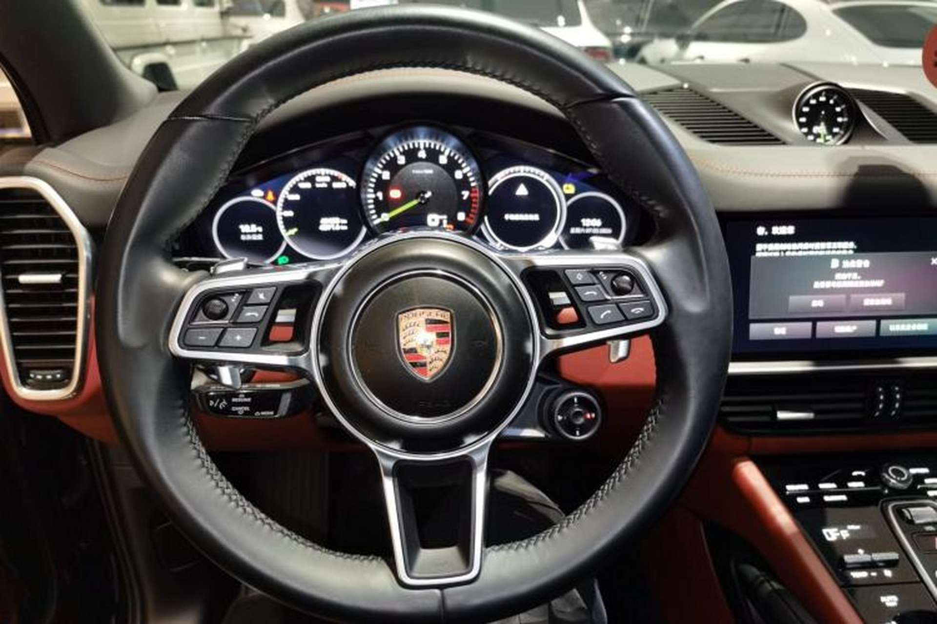 Used Porsche Cayenne E-Hybrid 2021 Cayenne E-Hybrid 2.0T Steering Wheel