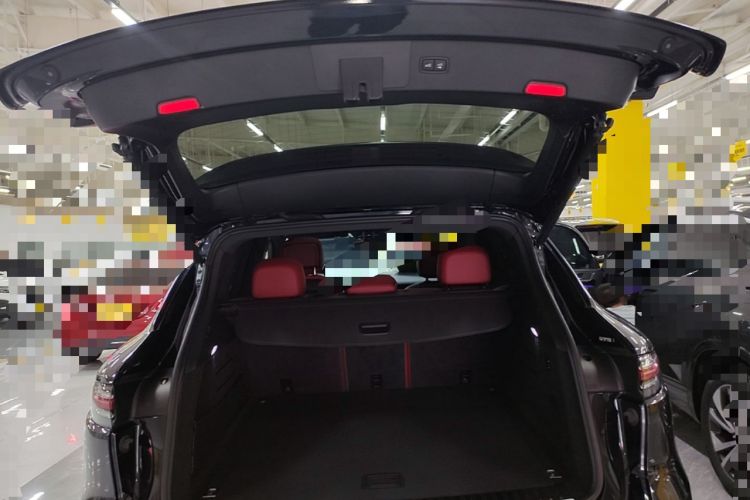 Used Porsche Cayenne E-Hybrid 2021 Cayenne E-Hybrid 2.0T Trunk