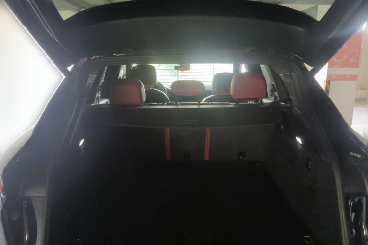 Used Porsche Cayenne E-Hybrid 2021 Cayenne E-Hybrid 2.0T Trunk