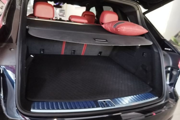 Used Porsche Cayenne E-Hybrid 2021 Cayenne E-Hybrid 2.0T Trunk