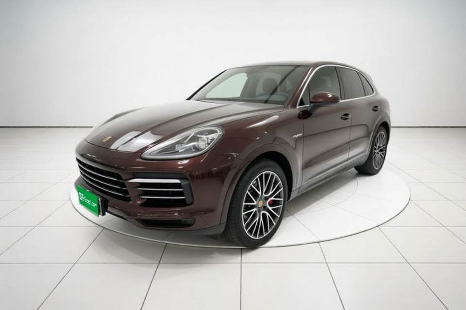 Porsche Cayenne E-Hybrid 2021