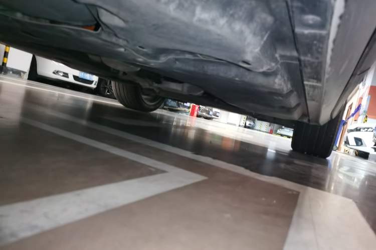 Used Porsche Cayenne E-Hybrid 2021 Cayenne E-Hybrid 2.0T Chassis Rear Right