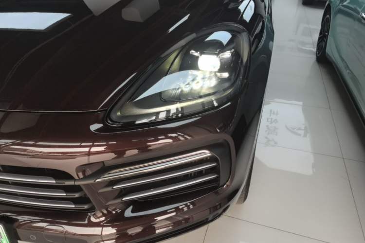 Used Porsche Cayenne E-Hybrid 2021 Cayenne E-Hybrid 2.0T Left Front Headlight