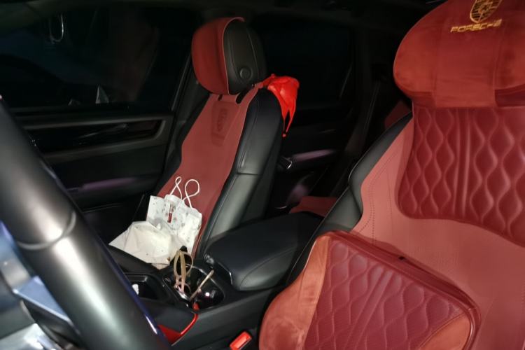 Used Porsche Cayenne E-Hybrid 2021 Cayenne E-Hybrid 2.0T Left Front Seat