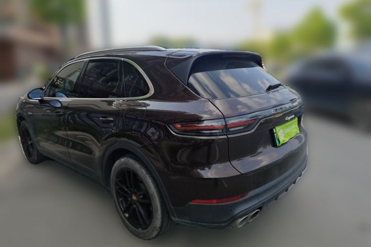 Used Porsche Cayenne E-Hybrid 2021 Cayenne E-Hybrid 2.0T Rear Left 45 Deg