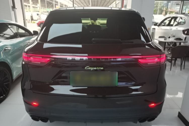 Used Porsche Cayenne E-Hybrid 2021 Cayenne E-Hybrid 2.0T Rear