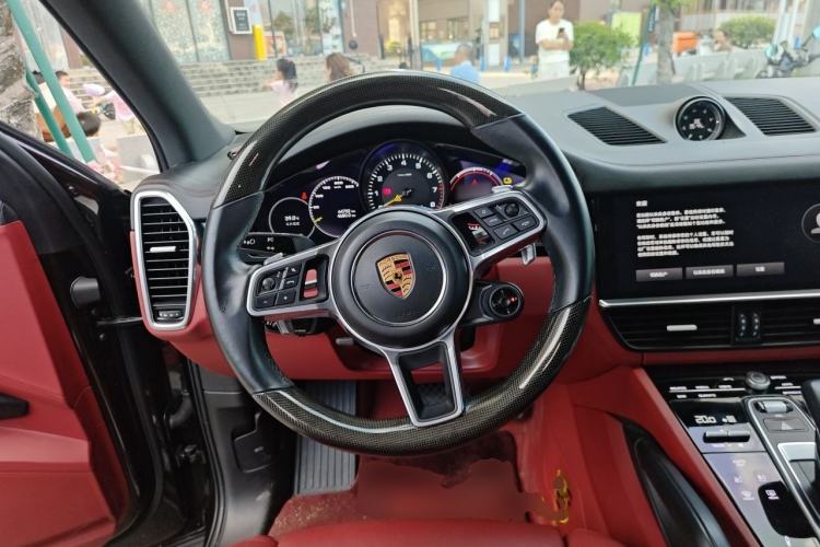 Used Porsche Cayenne E-Hybrid 2021 Cayenne E-Hybrid 2.0T Steering Wheel